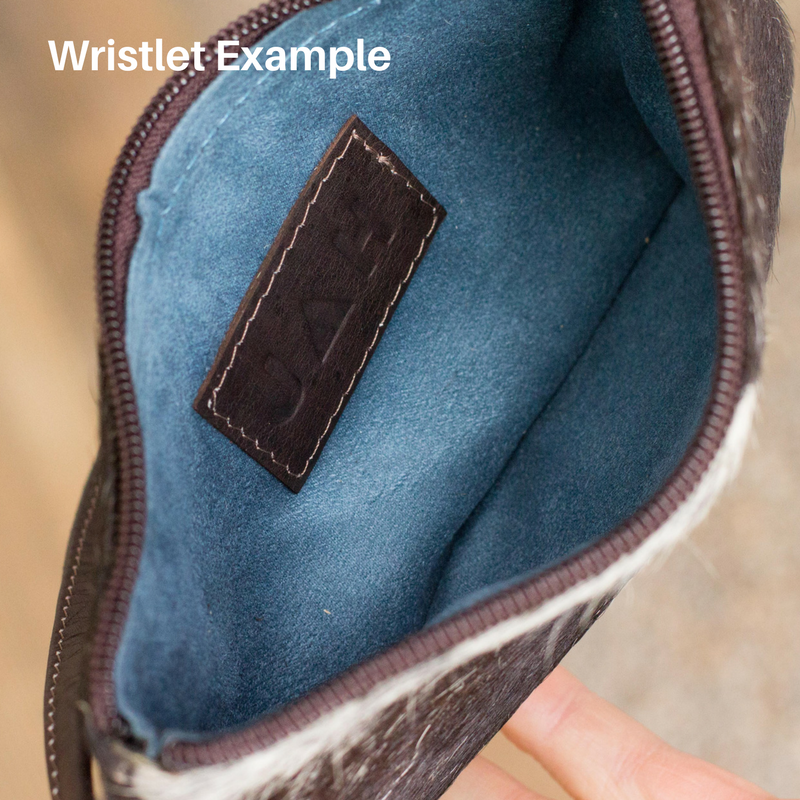 Wristlet No. 526