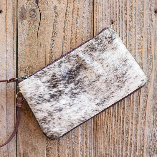 Wristlet No. 588