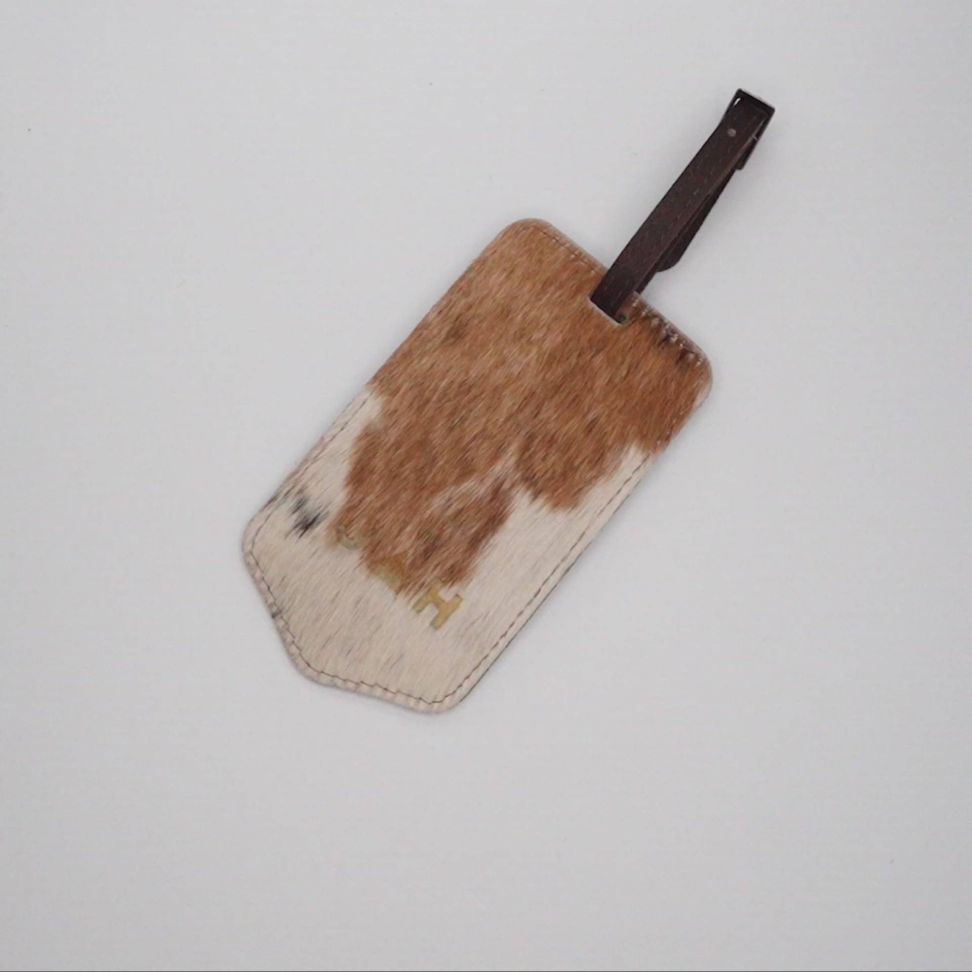 Load video: Wristlet product details