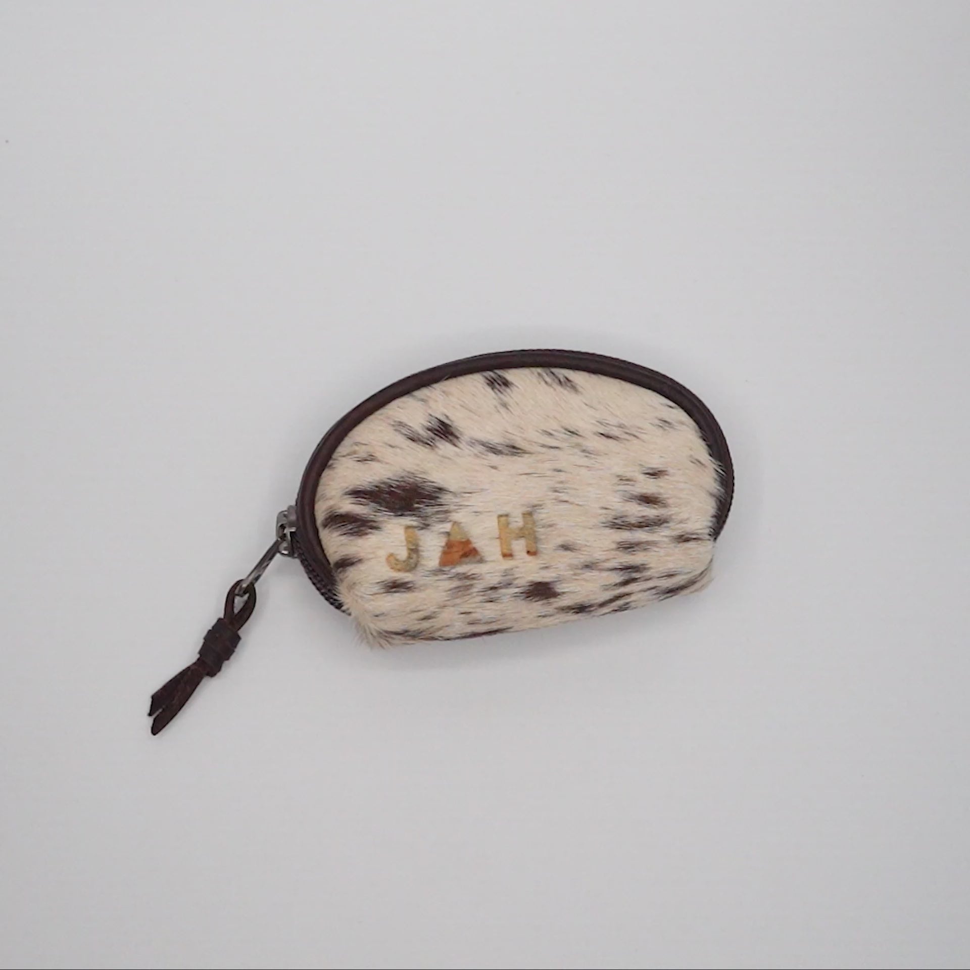 Load video: Tote product details